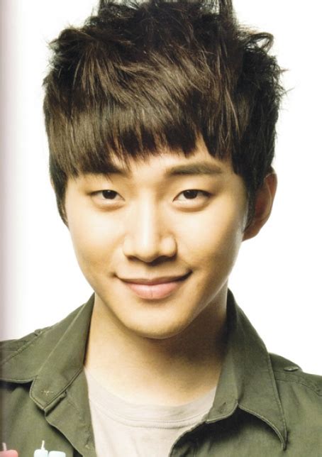 IT'S ALL ABOUT LEE JUNHO 2PM! ^^: Biodata Lee Junho ( The Shinning and the Pretty eyes)