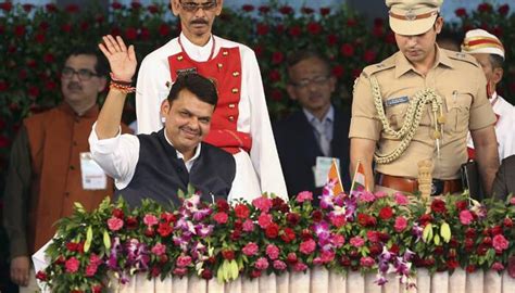 Devendra Fadnavis takes oath as 27th Maharashtra CM - As it happened | Maharashtra News | Zee News