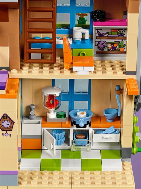 LEGO Friends 41369 Mia's House | Lego friends, Lego house, Lego for kids