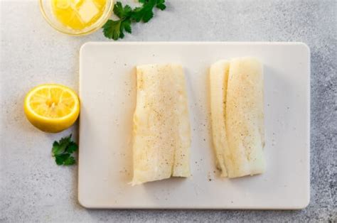 Grilled Cod with Lemon and Butter – WellPlated.com