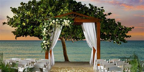 Couples Negril ️ Destination Weddings - Destify