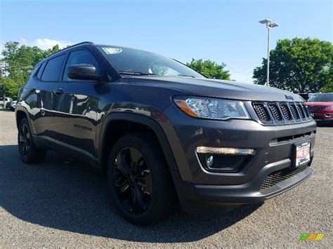 2018 Granite Crystal Metallic Jeep Compass Latitude 4x4 #127401715 ...