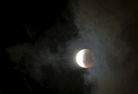 Supermoon Eclipse: What to Know About the Best Photo | Time