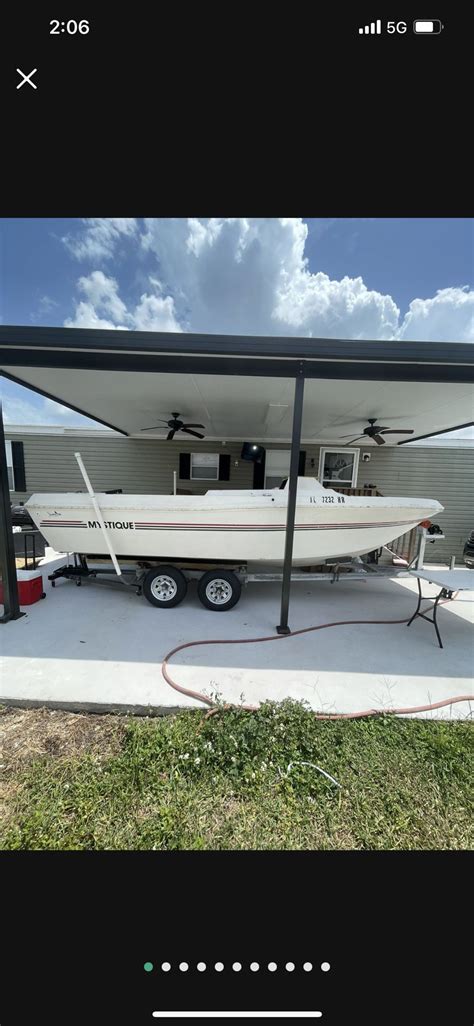 20 FT Pontoon Boat For Sale - ZeBoats