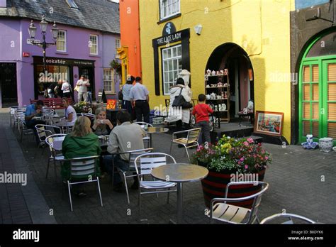 Ireland Cork Kinsale cafe restaurant pubs Stock Photo - Alamy