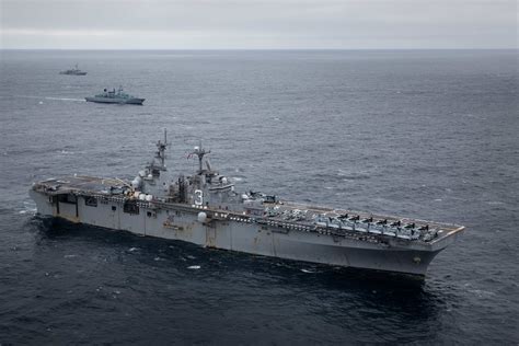 USS Kearsarge (LHD 3) Arrives in Tromsø > United States Navy > News Stories