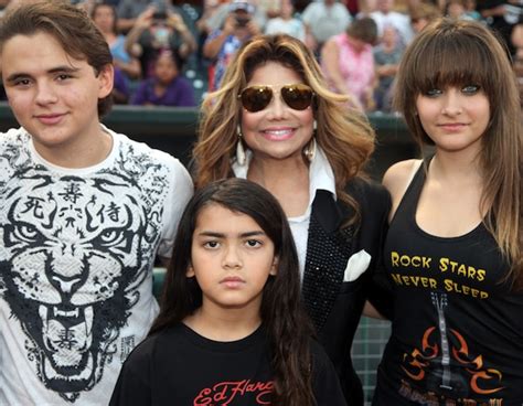 The Jackson Family vs. the Jackson Family from Biggest Celeb Dramas ...