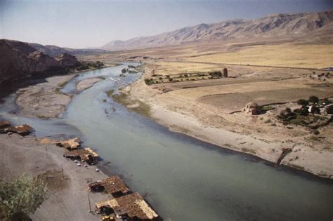 Tigris river | River, Mesopotamia, Natural landmarks