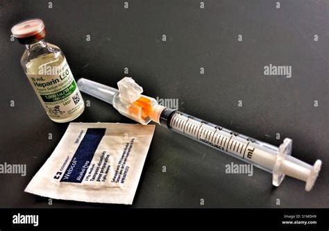 Heparin injection Stock Photo - Alamy