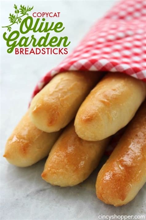 Copycat Olive Garden Breadsticks - CincyShopper