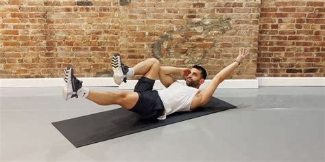 Deep Core Workout: 5 Moves to Target Your Abs