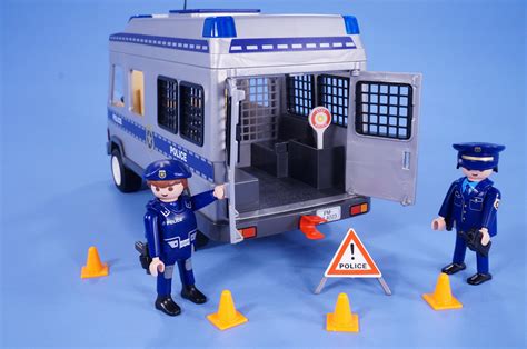 PLAYMOBIL POLICE VAN WITH FLASHING LIGHTS FIGURES AND ACCESSORIES 4023 ...