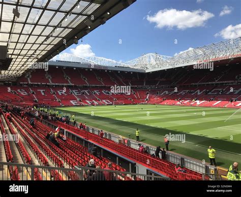 Stretford End Old Trafford Stock Photo - Alamy