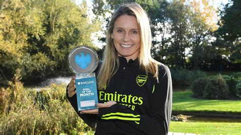 Lacasse wins WSL Goal of the Month for October! | News | Arsenal.com