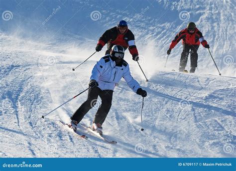 Extreme ski contest editorial photography. Image of motion - 6709117