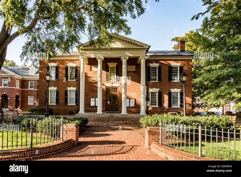 Albemarle County Courthouse, Court Square, Charlottesville, Virginia Stock Photo - Alamy