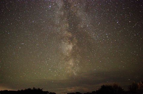 Beautiful green ‘airglow’ spotted by aurora hunters – but what is it?