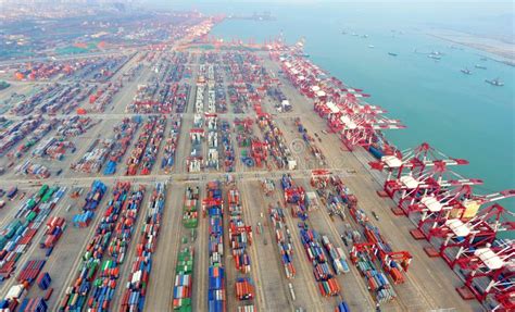 China Qingdao Port Container Terminal Editorial Photo - Image: 27920431