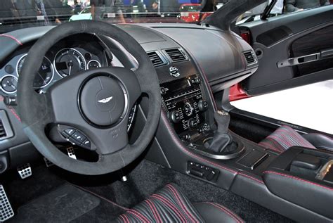 2012 Geneva: Aston Martin V12 Zagato - egmCarTech