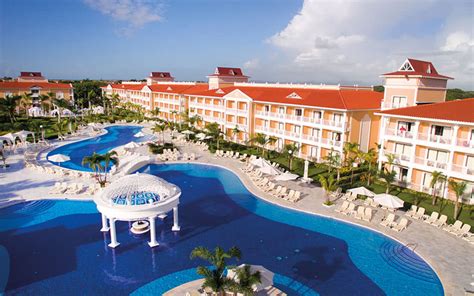 Hotel Luxury Bahia Principe Fantasia 5*, Punta Cana, Republique Dominicaine avec Voyages Leclerc ...