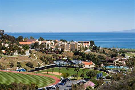 pepperdine-campus-ocean_Q2qmT8j.max-2880×1800 – 加拿大留学和移民有限公司