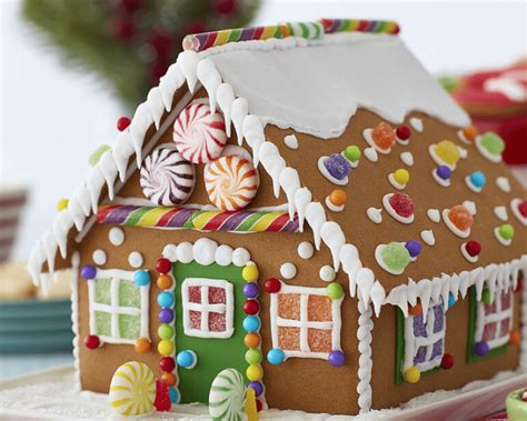 Recipes and Creative Ideas for Making Gingerbread Houses