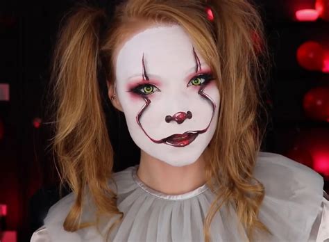 Video: This Pennywise Makeup Tutorial Creeps With Chic | Party City