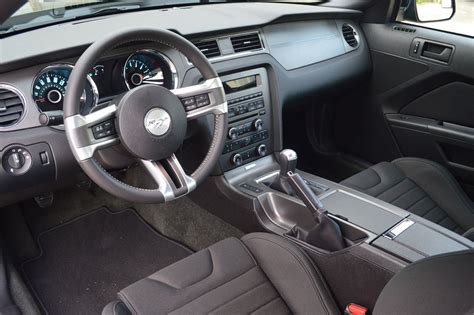 2014 Ford Mustang GT interior