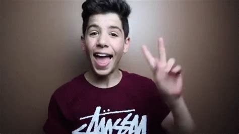 HEY GIF - Sulivan Gwed Sulivangwed - Discover & Share GIFs