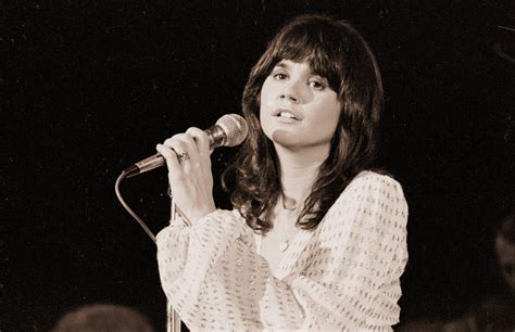 10 Best Linda Ronstadt Songs of All Time - Singersroom.com