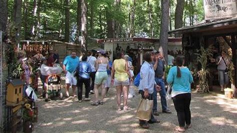 When is the Shaker Woods Festival? | Mahoning Matters