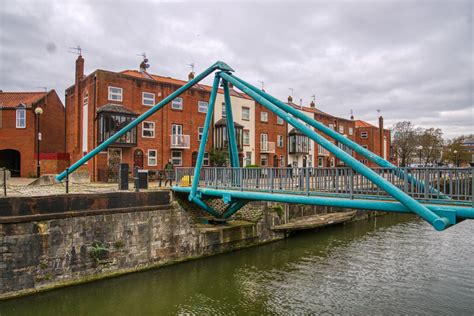 Bathurst Basin Swing Bridge (Bristol) | Structurae