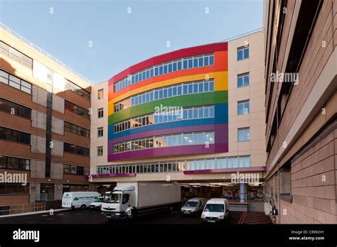 Southampton hospital hi-res stock photography and images - Alamy