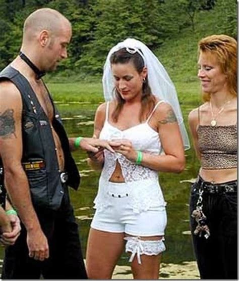 Post a pic —world’s worst wedding dress