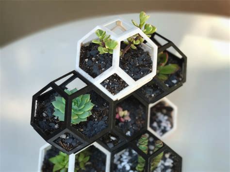 3D Printed garden pot by Tolga Haydaroğlu | Pinshape