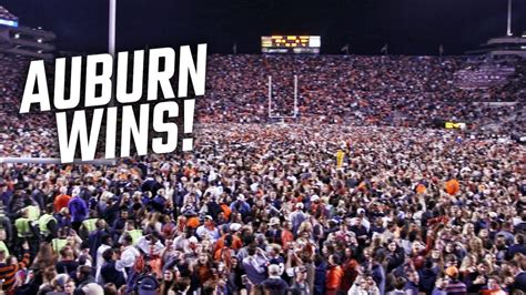 Auburn fans rush the field after beating Alabama in the Iron Bowl - YouTube