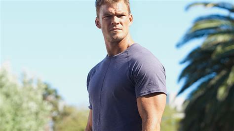 Amazon Finds Its Jack Reacher in The Hunger Games' Alan Ritchson - TV Guide