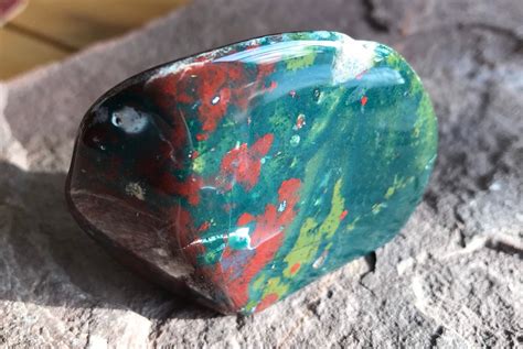 BLOODSTONE, Polished Palmstone, Intense Healing, India, 74.4 Grams, CR4838