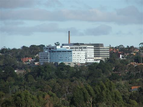 File:Austin & Mercy Hospital.JPG - Wikimedia Commons