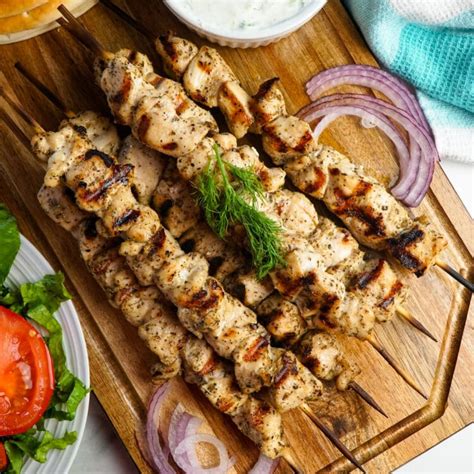 Chicken Souvlaki Recipe {The Best} Modernmealmakeover.com