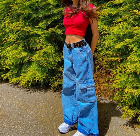 Outfit inspo | Roupas indie, Moda dos anos 2000, Looks estilosos