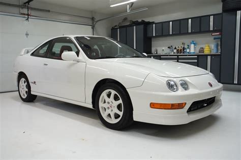 2001 Acura Integra Type R for sale on BaT Auctions - sold for $41,000 on September 6, 2022 (Lot ...