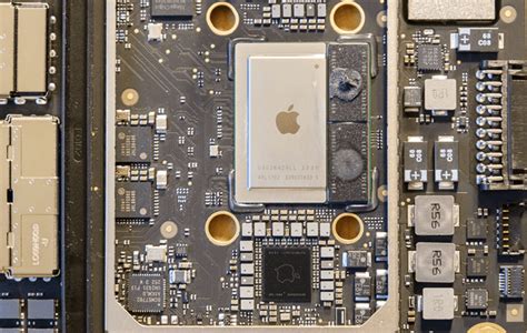 About Apple Silicon M1 Chip: Features, Models etc.