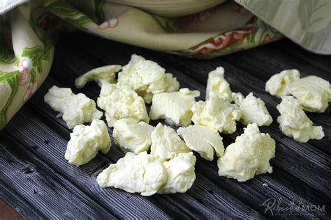 How to Make Cheese Curds (Step-by-Step Tutorial!) | Cheese curds, Recipes, Cheese curds recipe