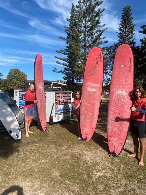 Byron Bay Surfing Lessons - Style Surfing Byron Bay