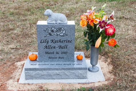 Rose and Her Lily: Designing Your Baby's Headstone - Some Ideas ...