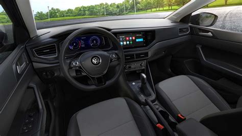 Volkswagen-Polo-Virtus-interior-vw-play - Mega Autos