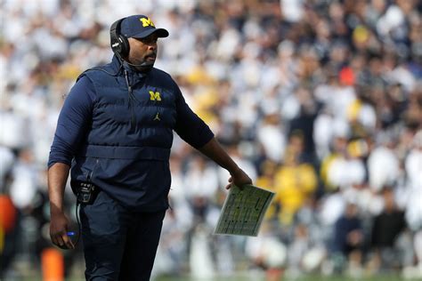 Emotional interim Michigan coach Sherrone Moore erupts…