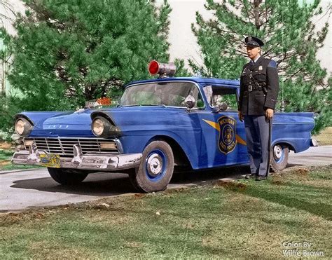 1957 Michigan State Police | Police cars, Ford police, State police