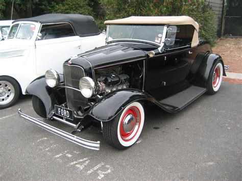 1932 Ford Roadster - Information and photos - MOMENTcar